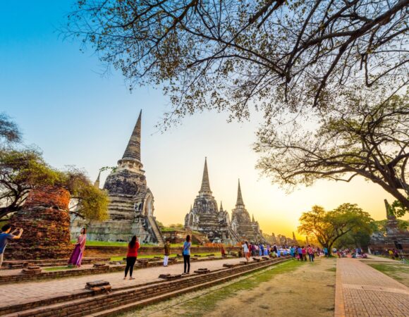 BKK004 Visit "Ayutthaya Ancient City, World Heritage Site"