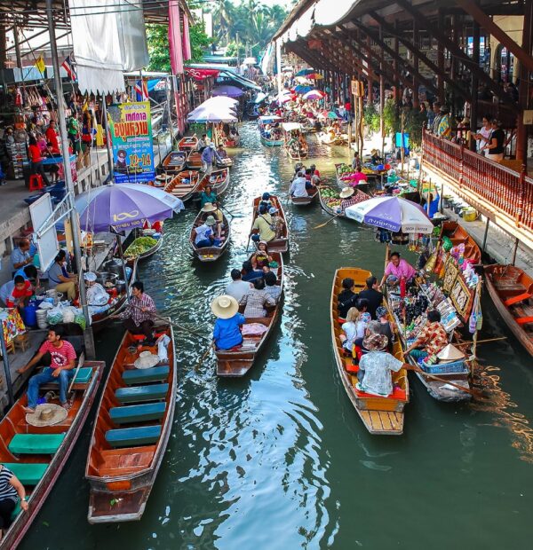 DAMNOEN SADUAK FLOATING MARKET TOUR