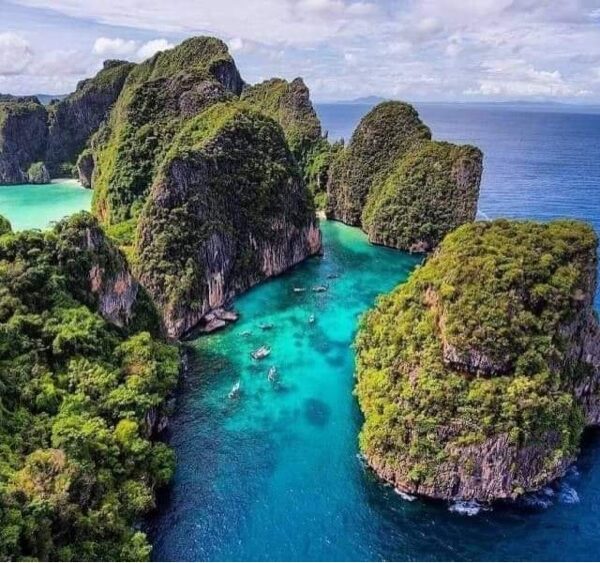 Phi Phi Island and Maya Bay One Day Trip from Krabi by Speed Boat